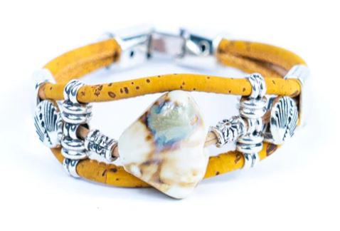 Cork Bracelet Scallop front